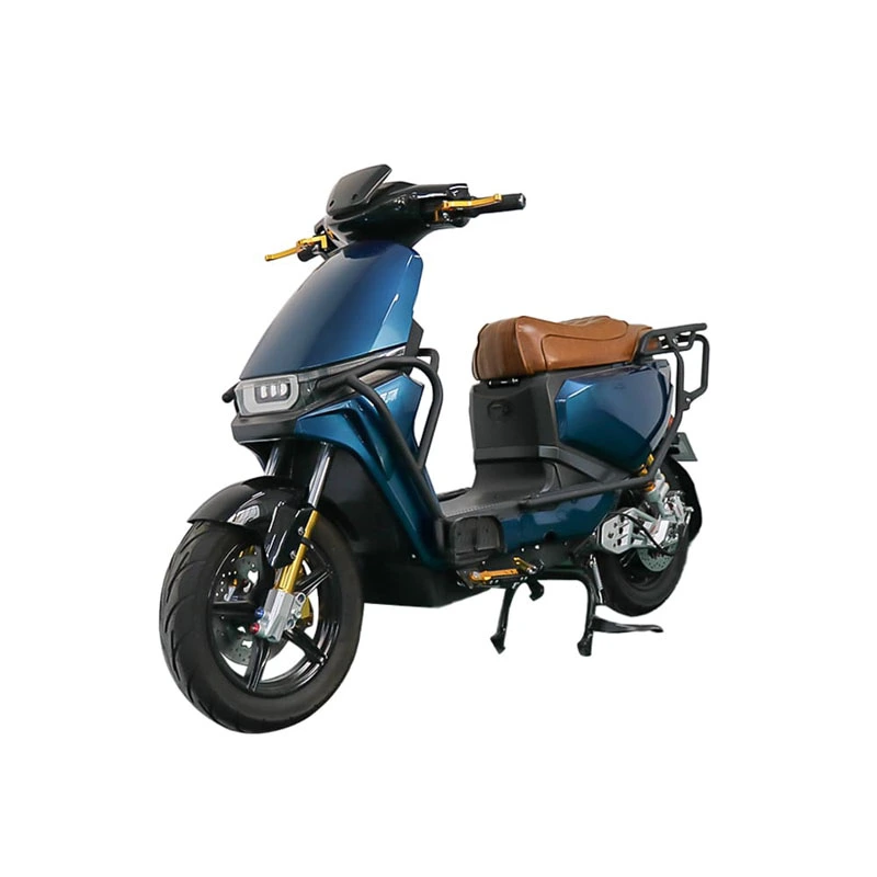 72V voltajlı scooter ile elektrik motosikleti